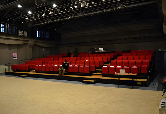 鼓楼西剧场简介